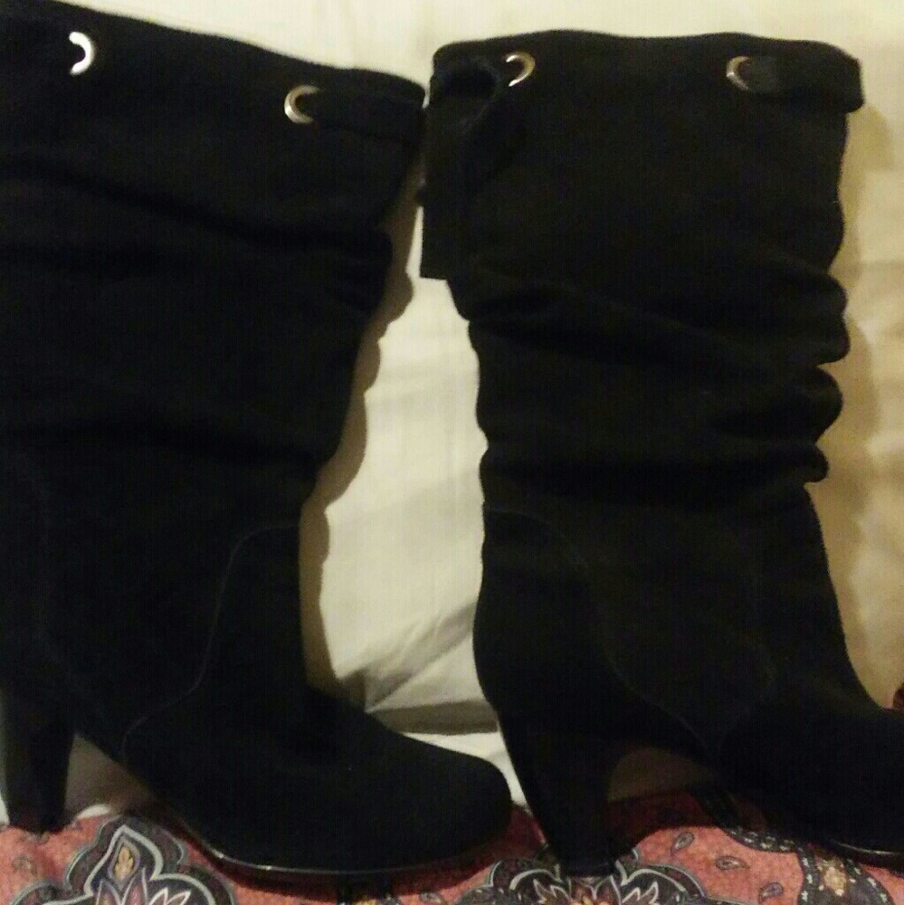 Black suede mid high slouch boots